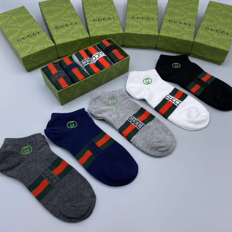 G*u*i socks